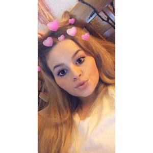 Meet your Posher, Karlynn